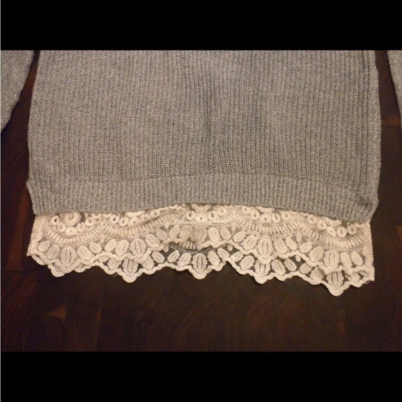 Loft  Grey sweater with lace hem-Sz M - Picture 3 of 6